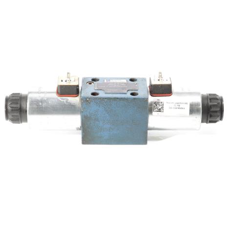 4/3 way valve  Used